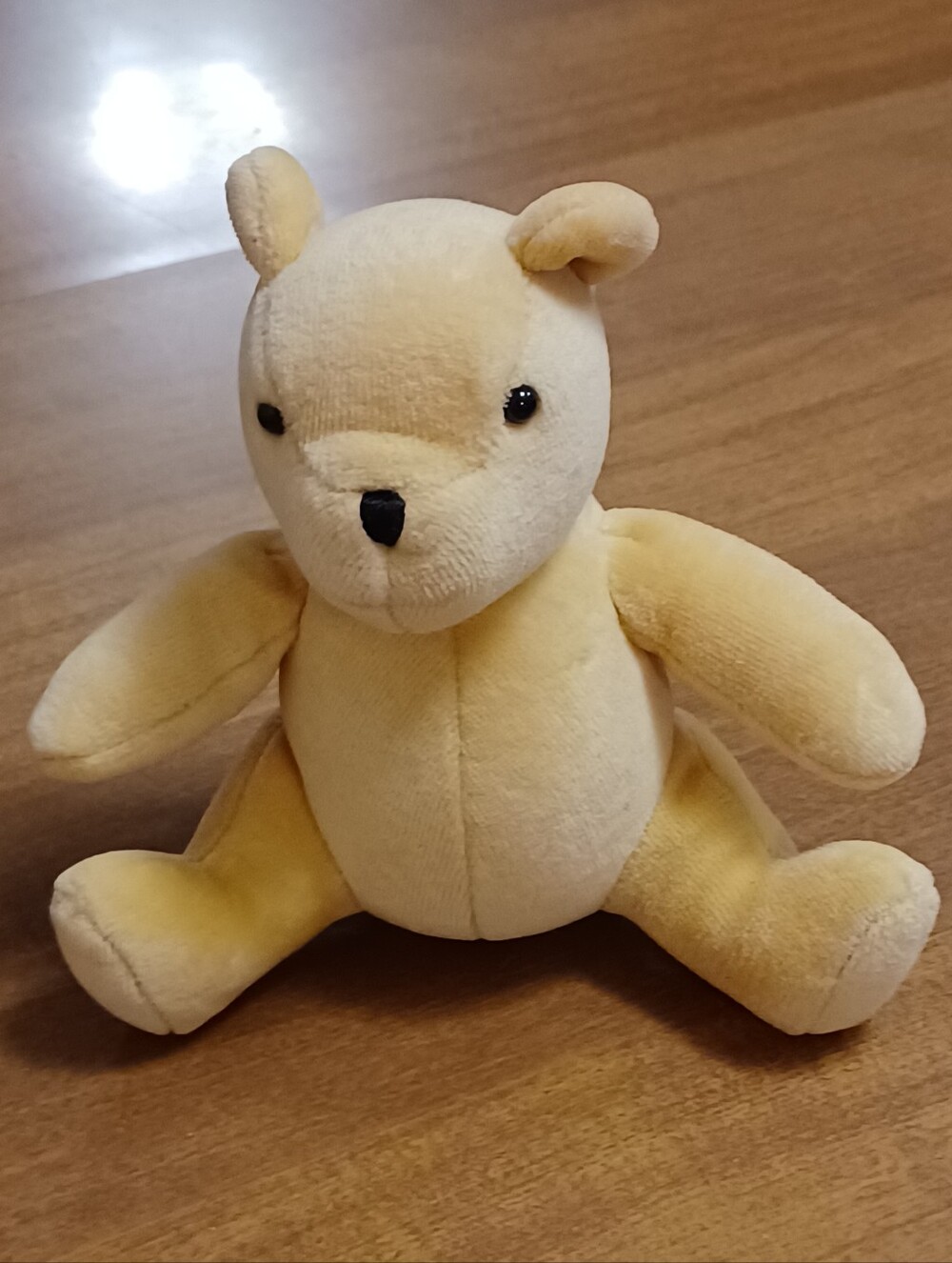 Gund Disney Classic Pooh Small Plush Toy Winnie Yellow Stuffed Animal